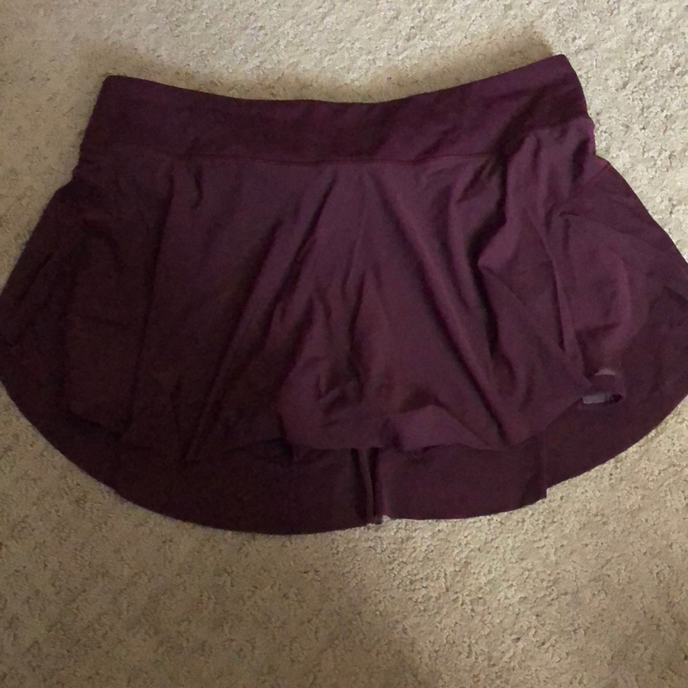 LuLulemon skirt